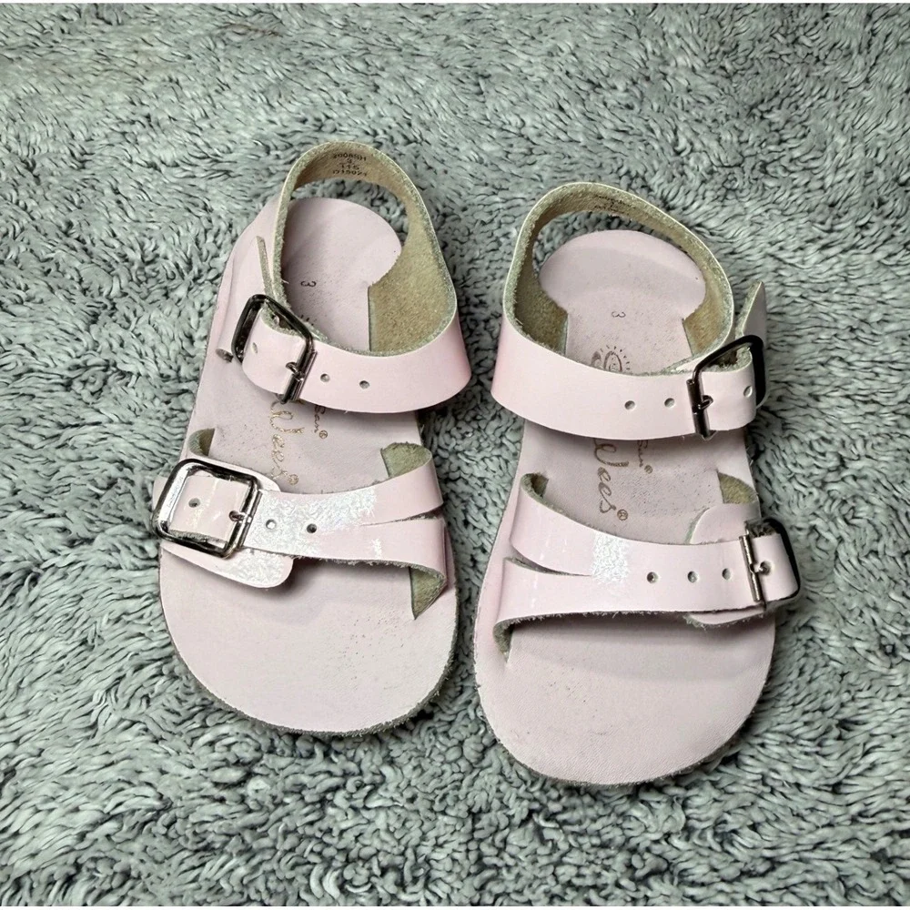 Sun-San Sea Wees Saltwater Sandals Shiny Pink Patent Leather Baby Toddler Size 3